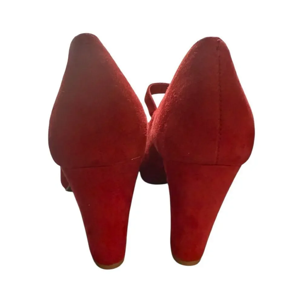 NEW- NWOT Gianni Bini Red Suede Mary Jane Heels Size 5.5